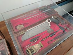 Surgical kit